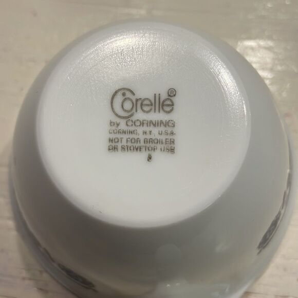 Vintage 1972 Corelle Old Town Blue/Blue Onion by Corning 2 hook yea cups - Picture 13 of 15